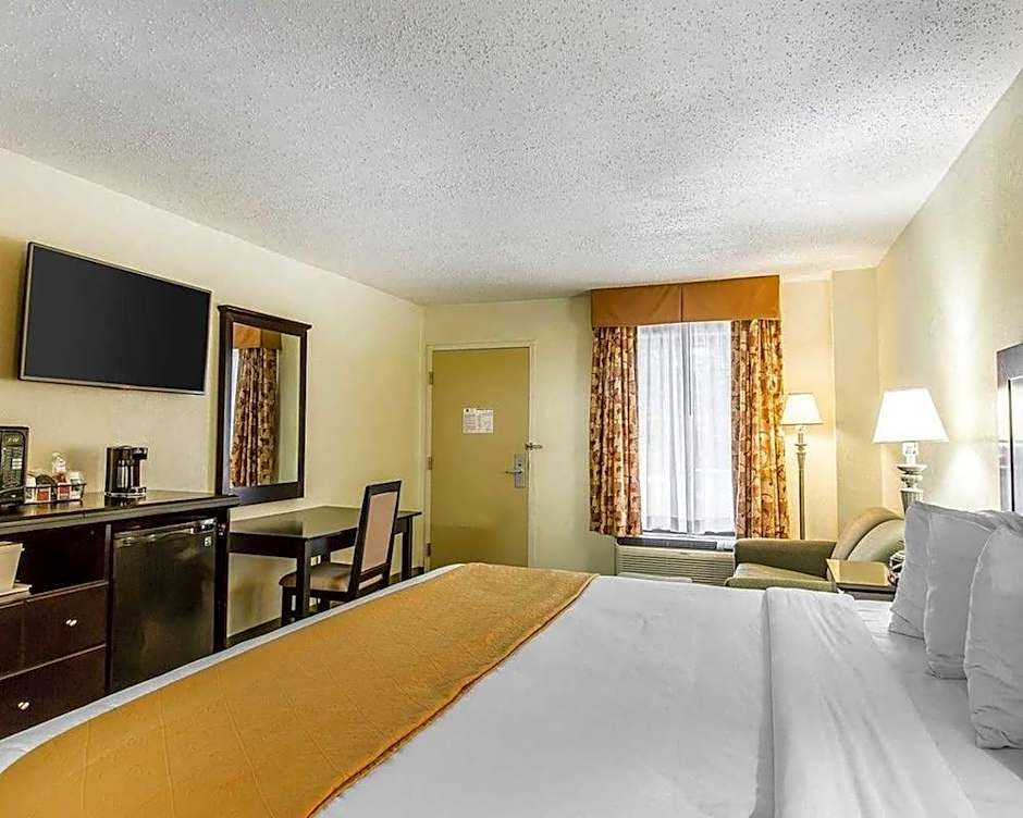 Quality Inn & Suites Statesboro