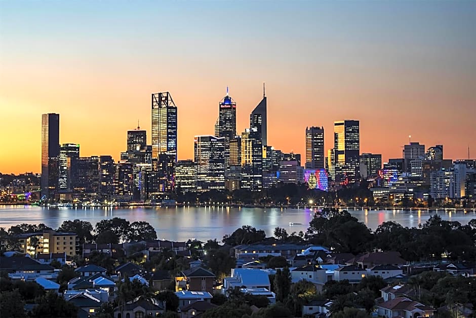 Metro Hotel Perth