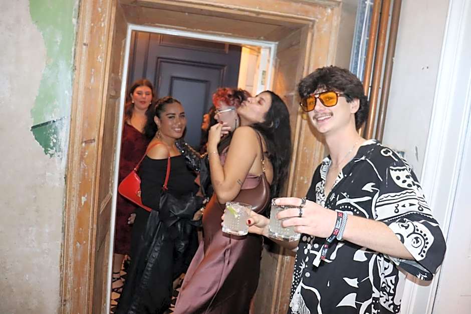 Astor Kensington Hostel