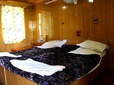 Hotel D Zojila - Kargil
