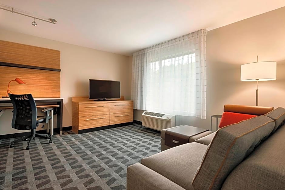 TownePlace Suites by Marriott Pittsburgh Airport/Robinson Township