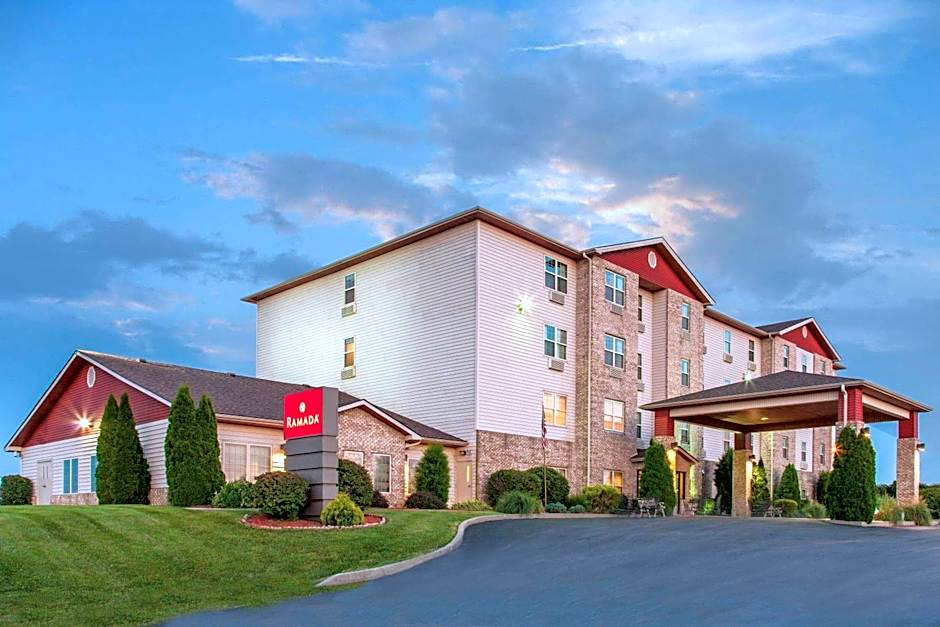 Photo 1 of 34 of Ramada by Wyndham Sparta/At Speedway
