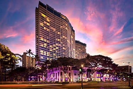The Ritz-Carlton Residences Waikiki Beach