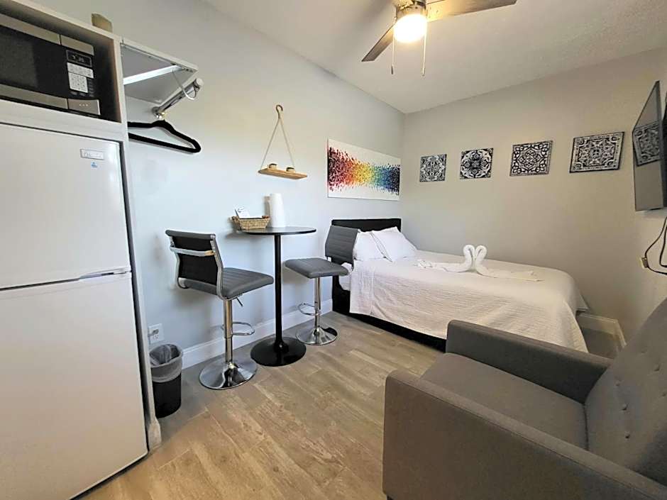 Barefoot Mailman Motel