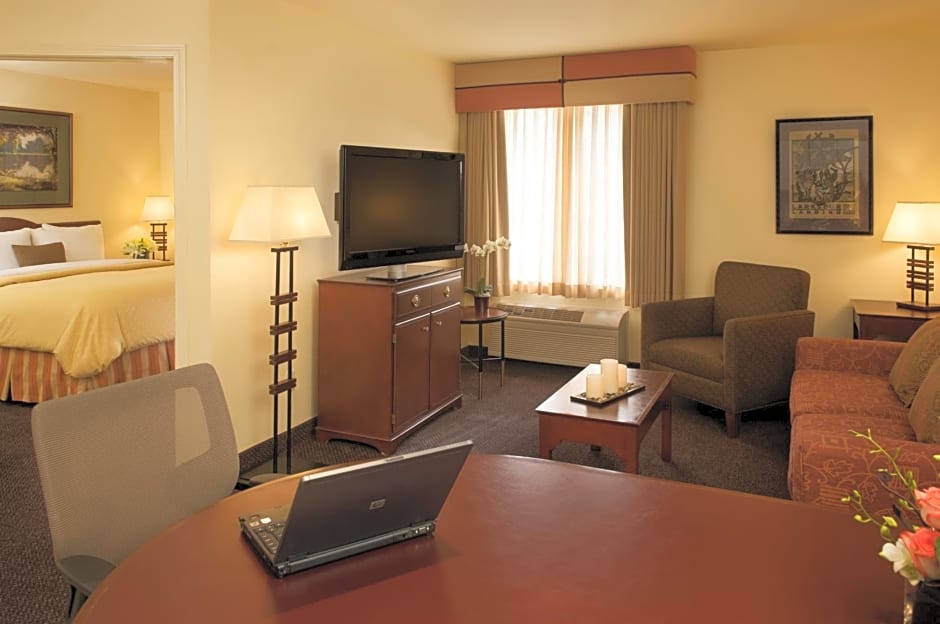 Larkspur Landing Roseville-An All-Suite Hotel
