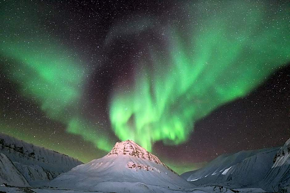 Gjestehuset 102 - your home away from home!