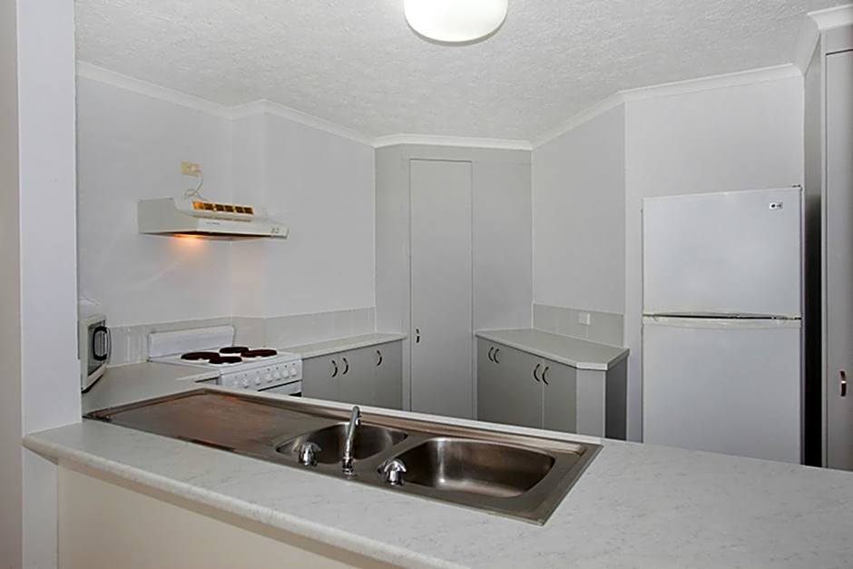 Kings Way Apartments