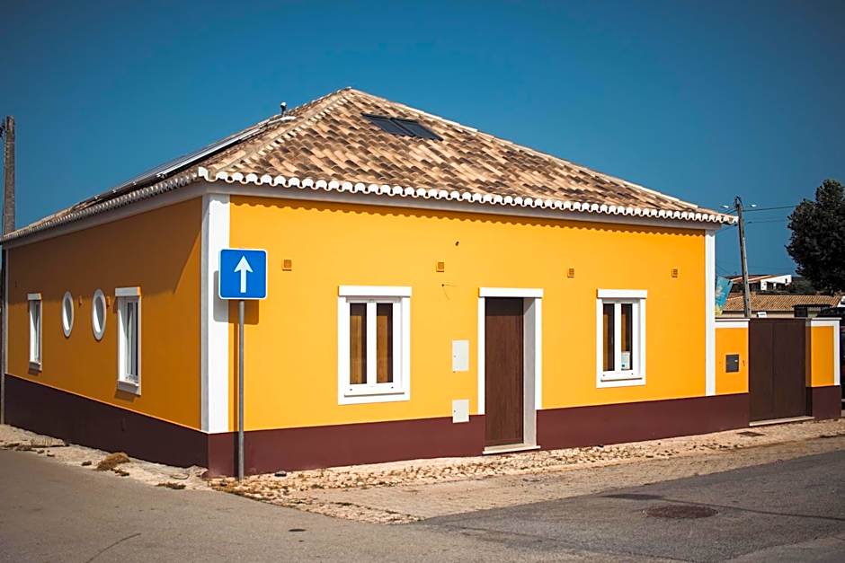 Laurus - Charming House