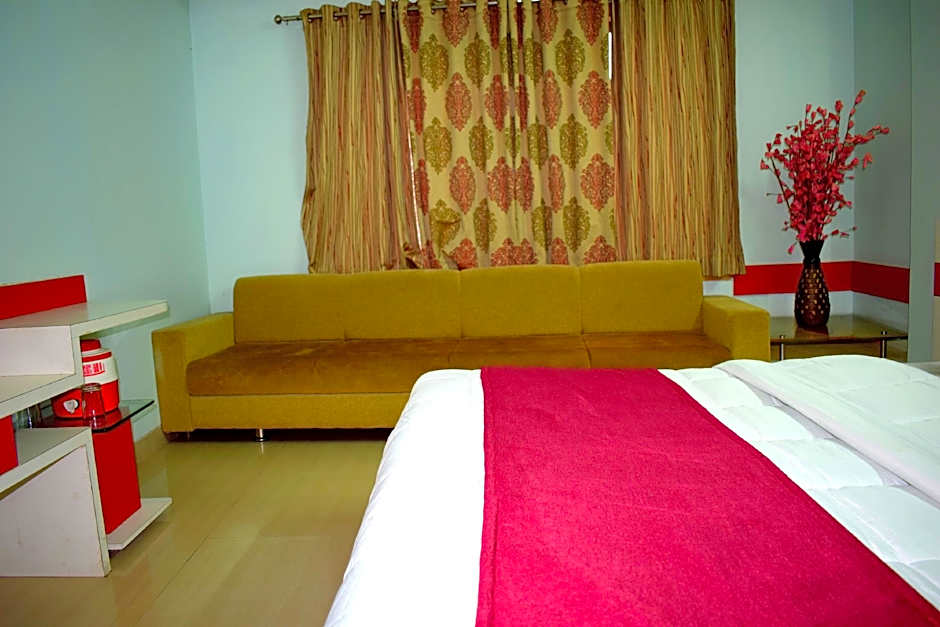 Hotel Ashapura Palace