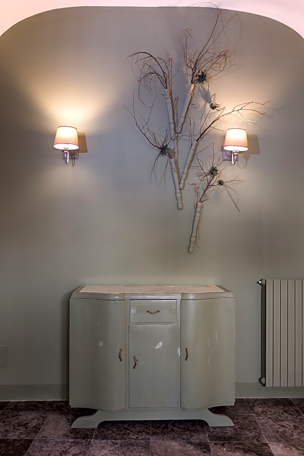 Palazzo Conti Camere E Suites