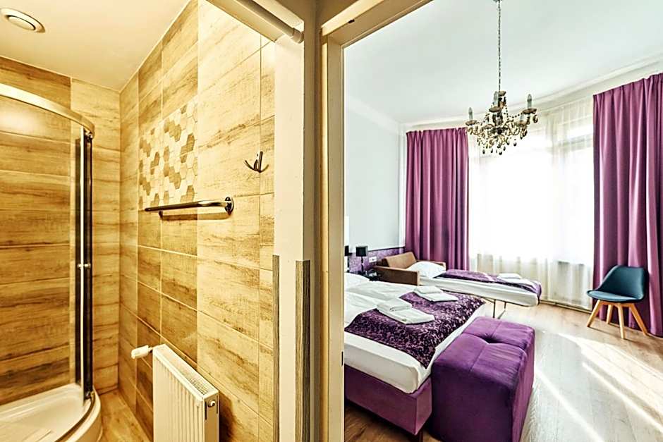 Hotel Pension Baron am Schottentor