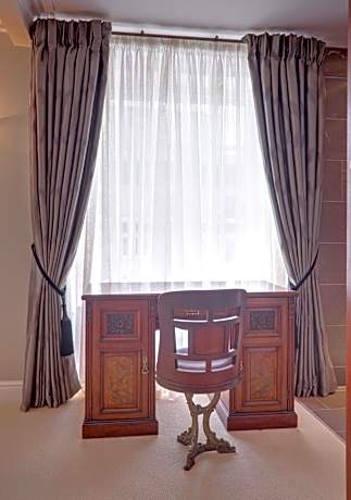 Lovely & Luxury Room