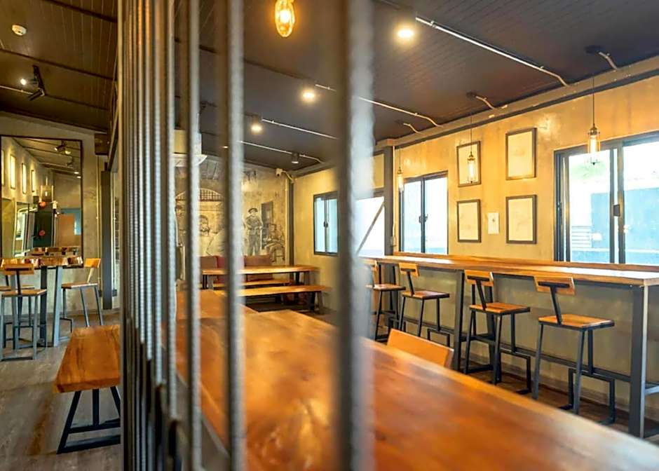 Episode 11 Hostel Sukhumvit