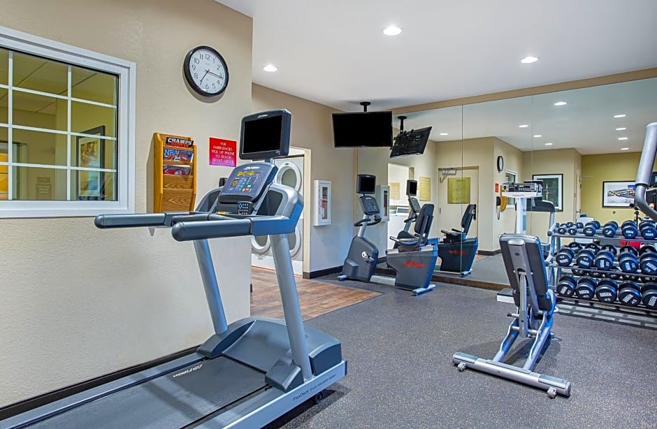 Candlewood Suites Bowling Green