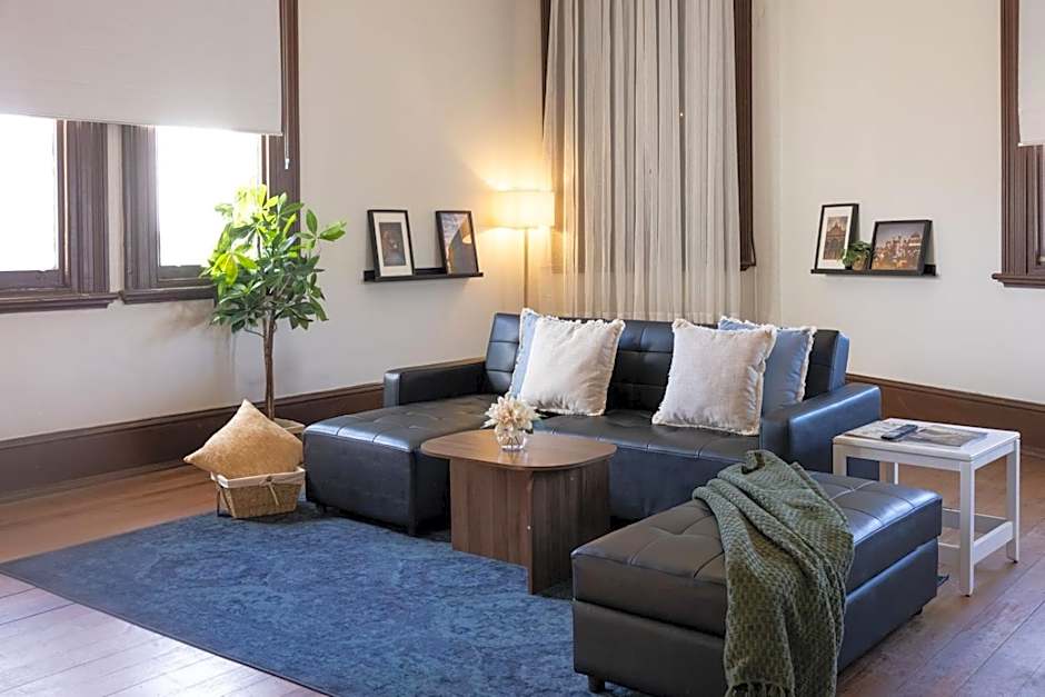The Beaconsfield Hotel