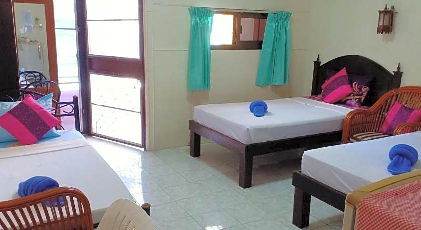 Sea World Guesthouse