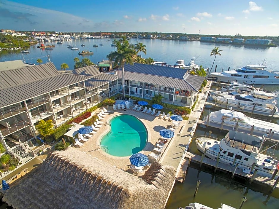 Cove Inn on Naples Bay