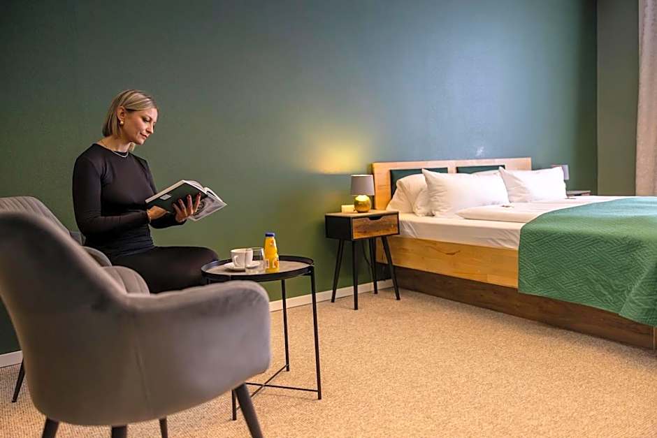 Hotel Residenz Luxury - Outletcity - Parken - Klima - 24h Check-In