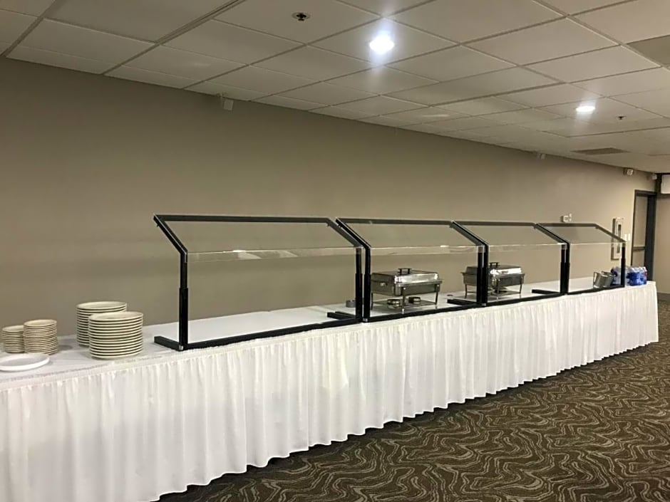 Country Inn & Suites by Radisson, Fargo, ND