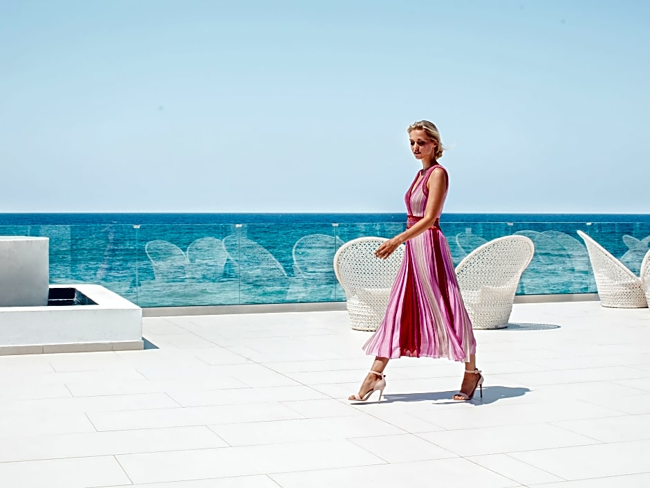 Grecotel LUX ME White