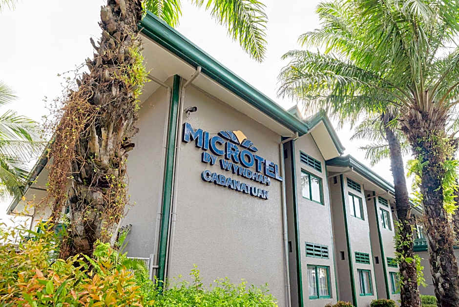 Microtel by Wyndham Cabanatuan