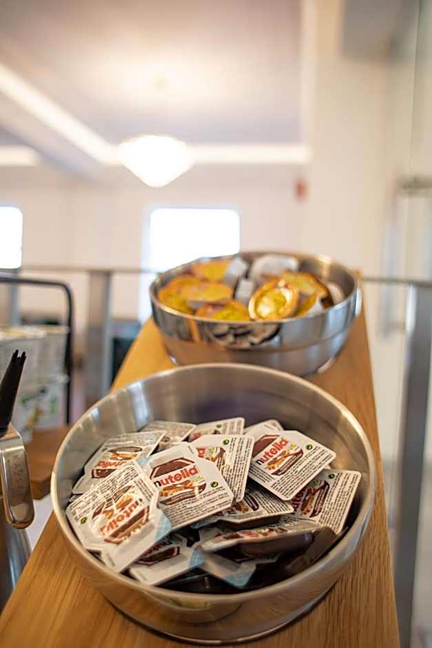 Loft Inn SELF-CHECK IN