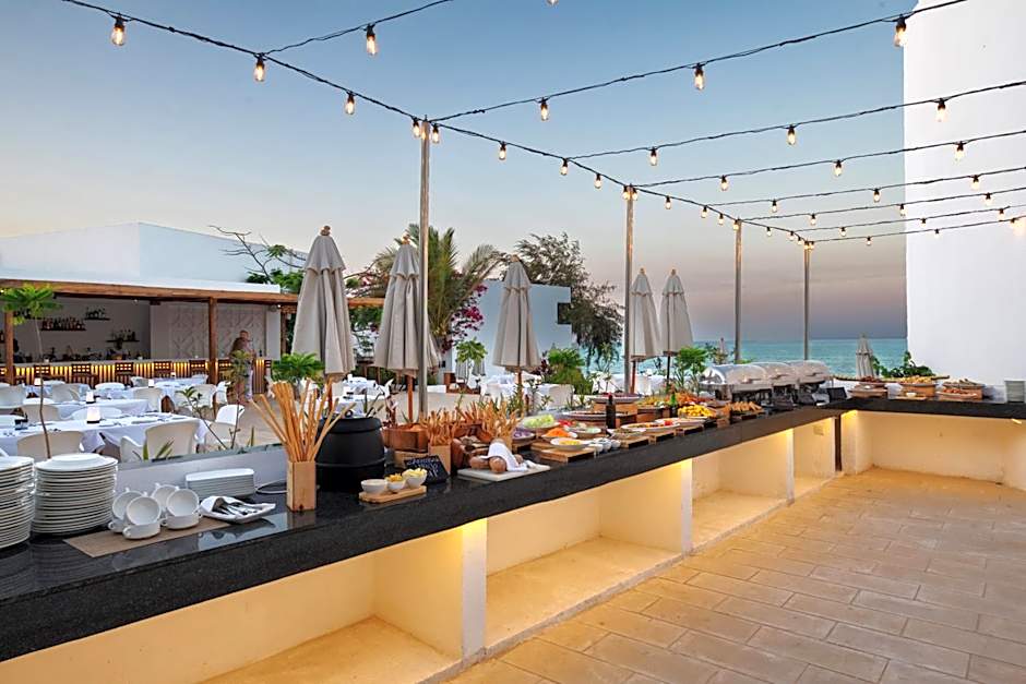 Nungwi Dreams by Mantis