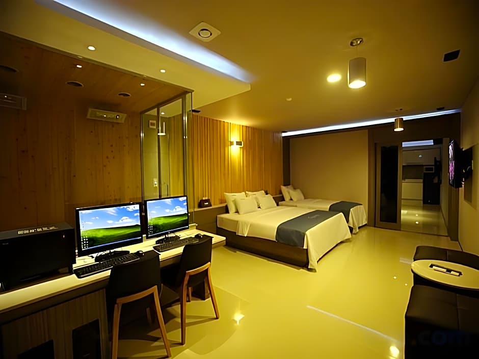 Yeongju Hotel