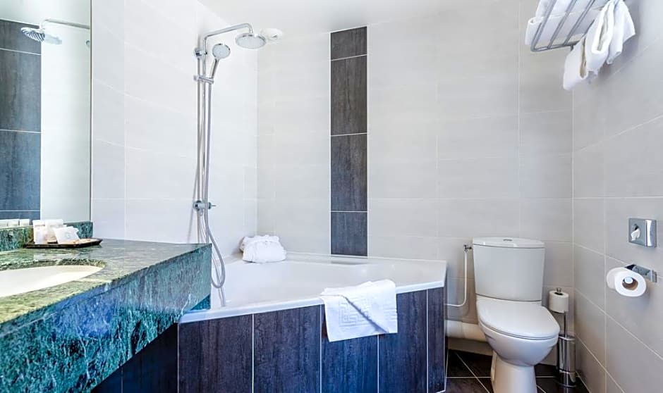Best Western Plus Opera Batignolles