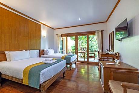 TWIN Standard Twin Room