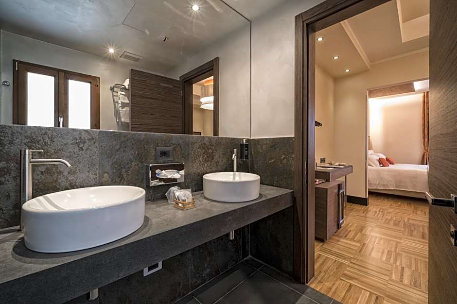 Solo Experience Hotel