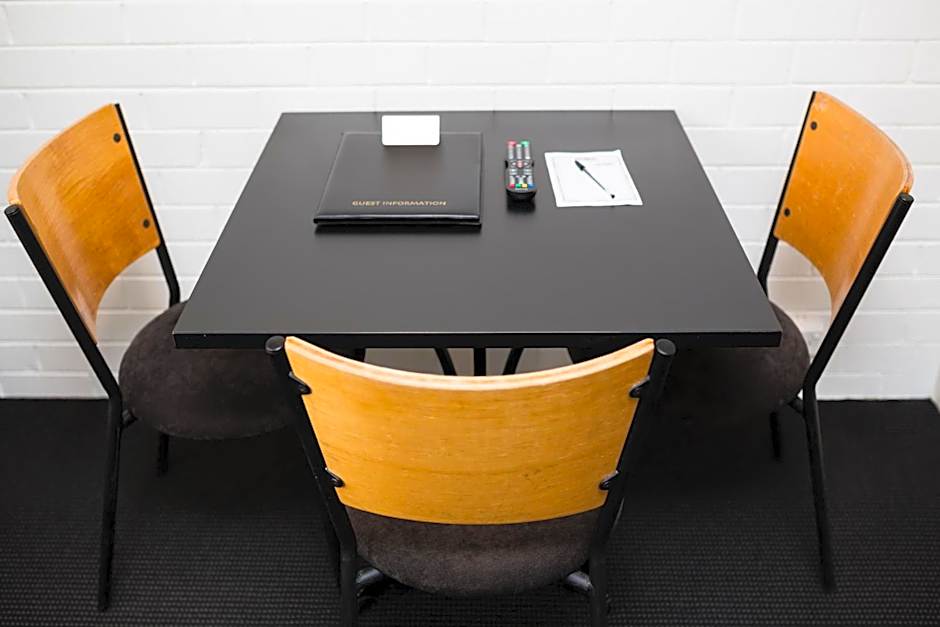 Bay Hotel Apartments (Previously Apartments at Woolmers)