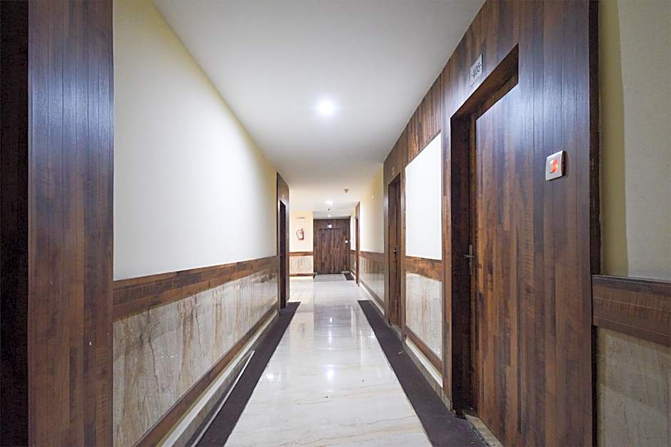 Super Townhouse Vanasthalipuram formerly Hotel Surabhi