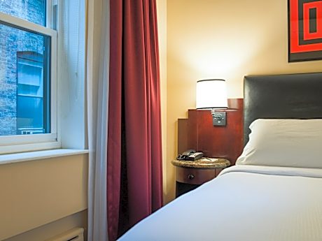 Superior Queen Room