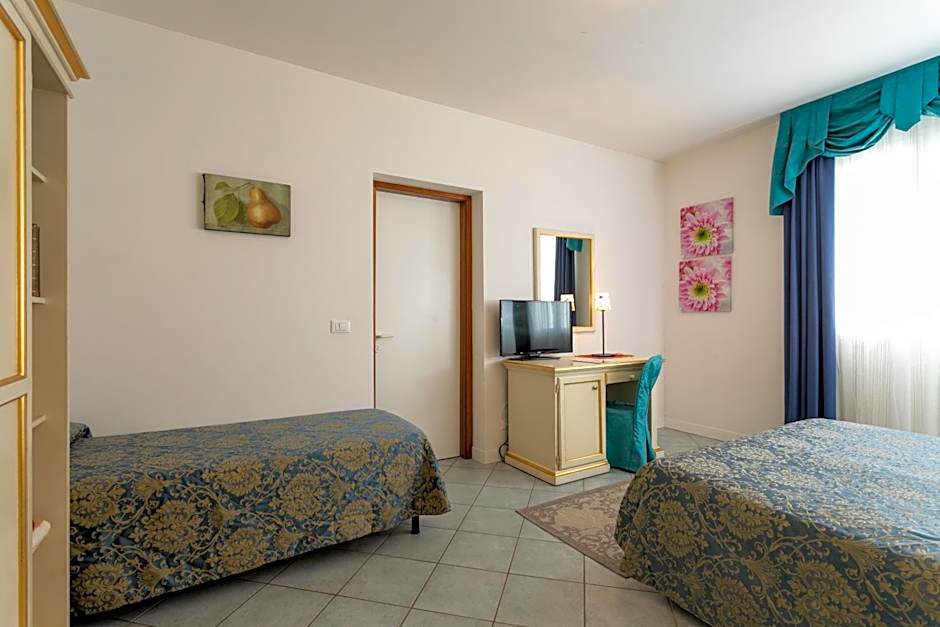 Hotel Elpiro