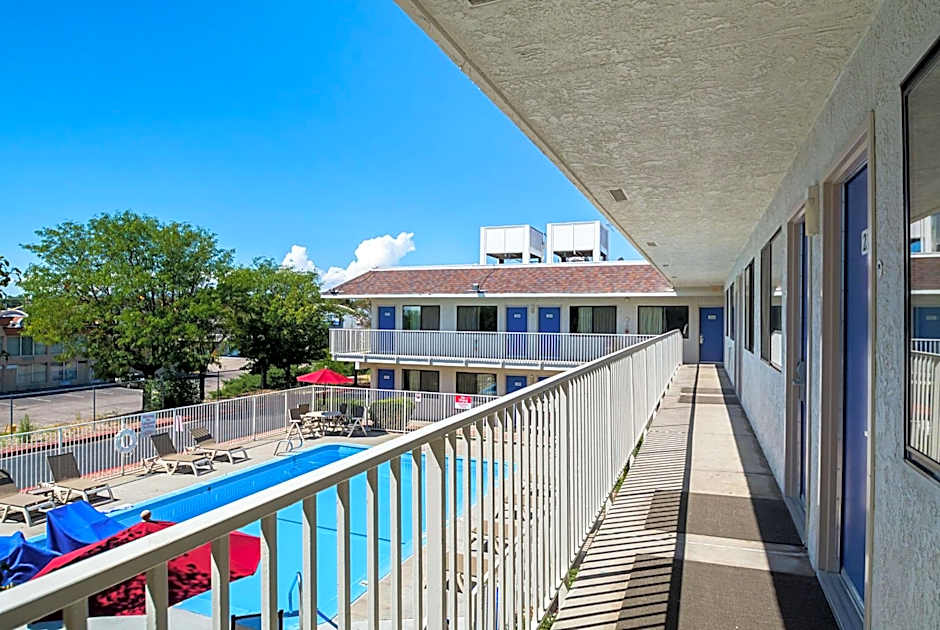 Motel 6-Pueblo, CO - I-25