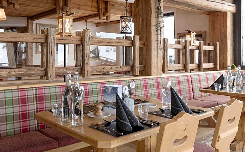 Berghotel Trübsee - Accessible Only by Cable Car