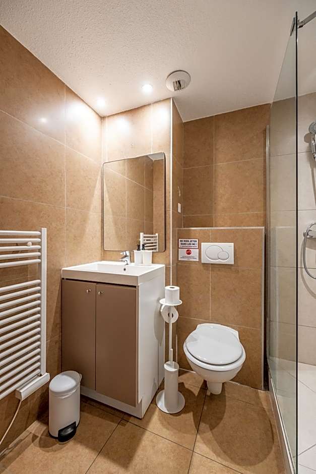 Résidence Château d'Acotz - Appartements avec piscine à 300m des Plages & Océan