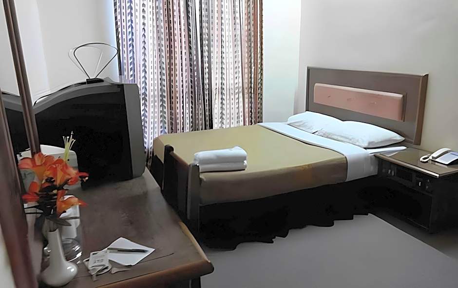 SURIA HOTEL SDN BHD