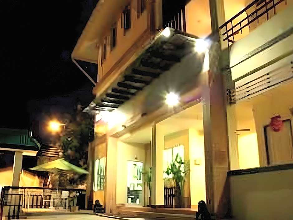 Santipran Place