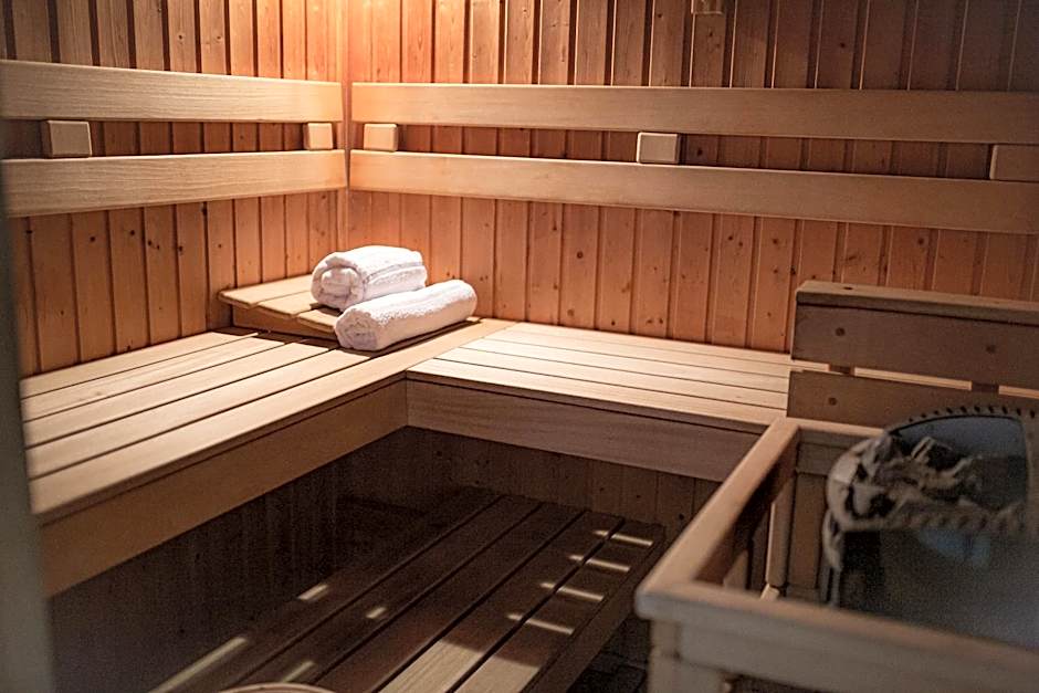 4 Évszak Hegyihotel