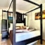 Stephna Residence