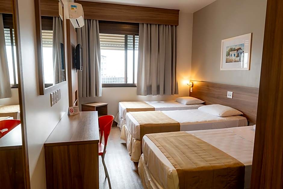 Hotel Continental Business - 200 metros do Complexo Hospitalar Santa Casa