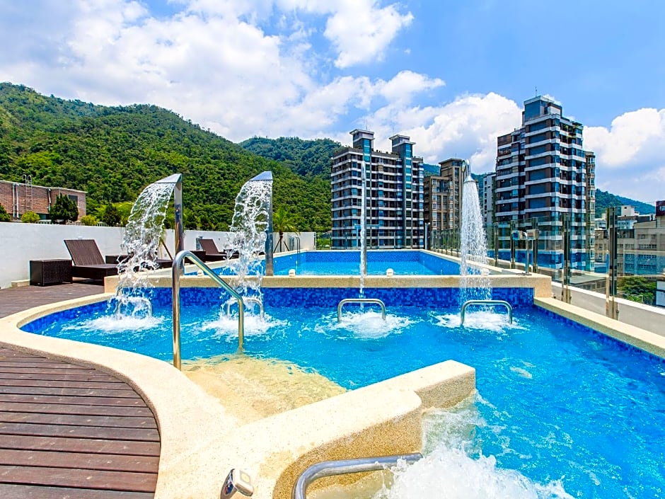 Four Points by Sheraton Yilan Jiaoxi