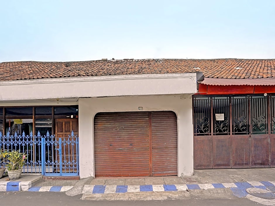 Hotel O Sidomulyo Kost Syariah