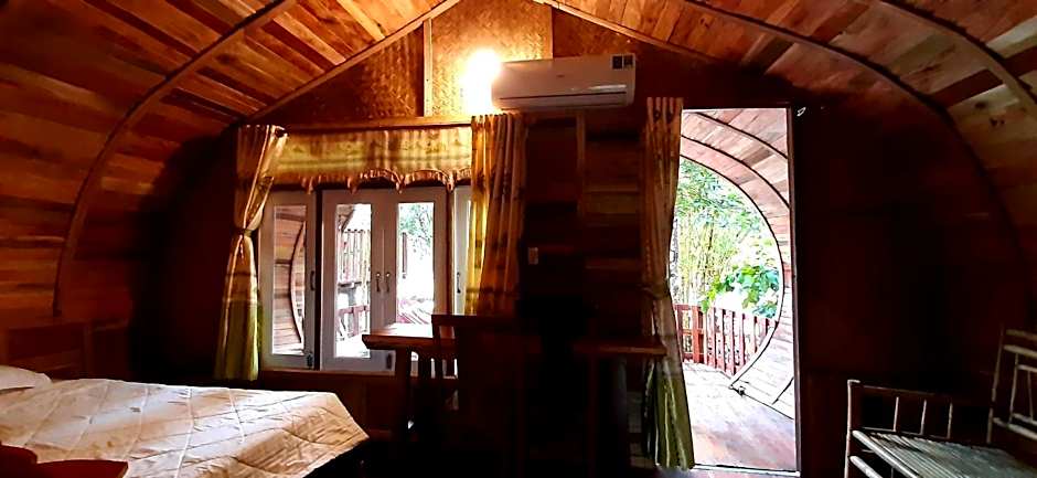 Photo 1 of 1 of Deluxe Bungalow