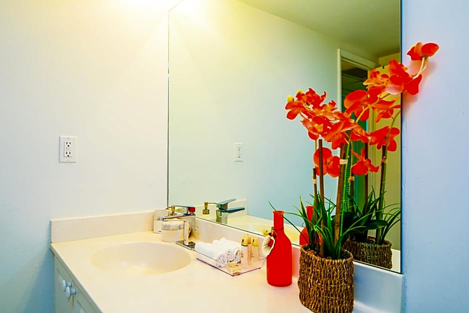 Sunny Isles Ocean Reserve Condo Apartments