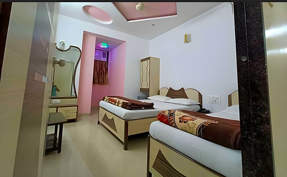 Hotel Broadway Colaba