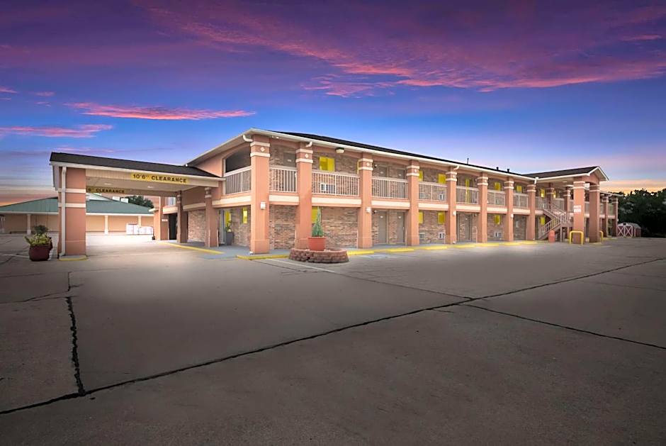 SureStay Hotel by Best Western Rockdale