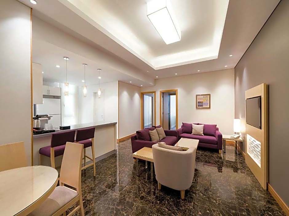 SAS Residence & Hotel, Dhahran - Formerly Radisson Blue